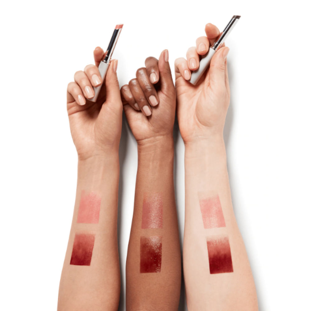 Labial Almost Lipstick en Black Honey - Clinique img #3