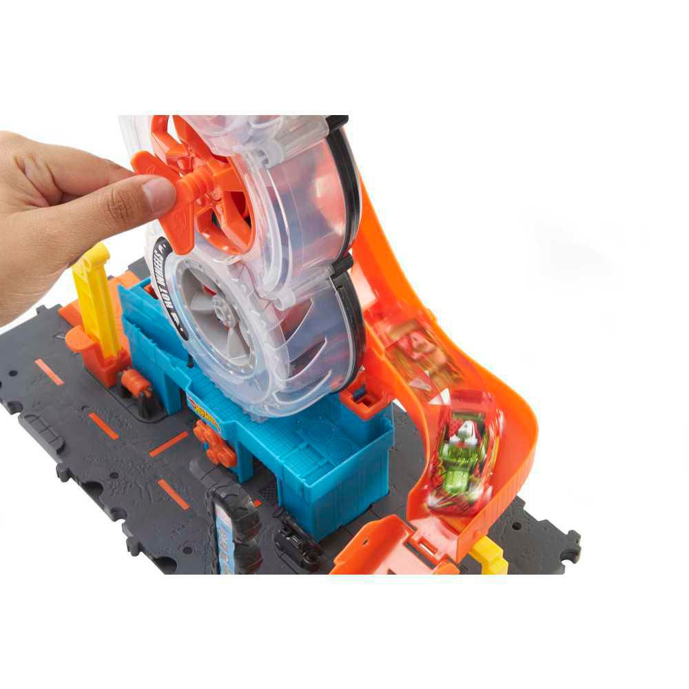 Pista de sales llanta hot wheels