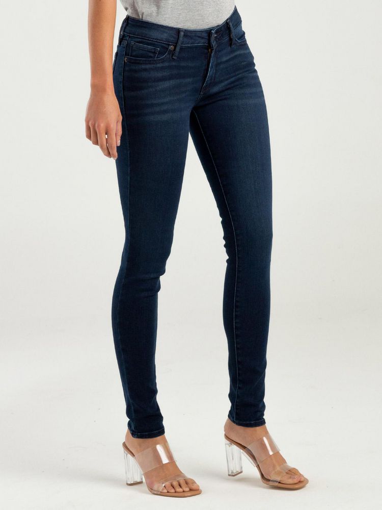 Ripley - JEANS MUJER 711 SKINNY AZUL OSCURO LEVIS 18881-0690