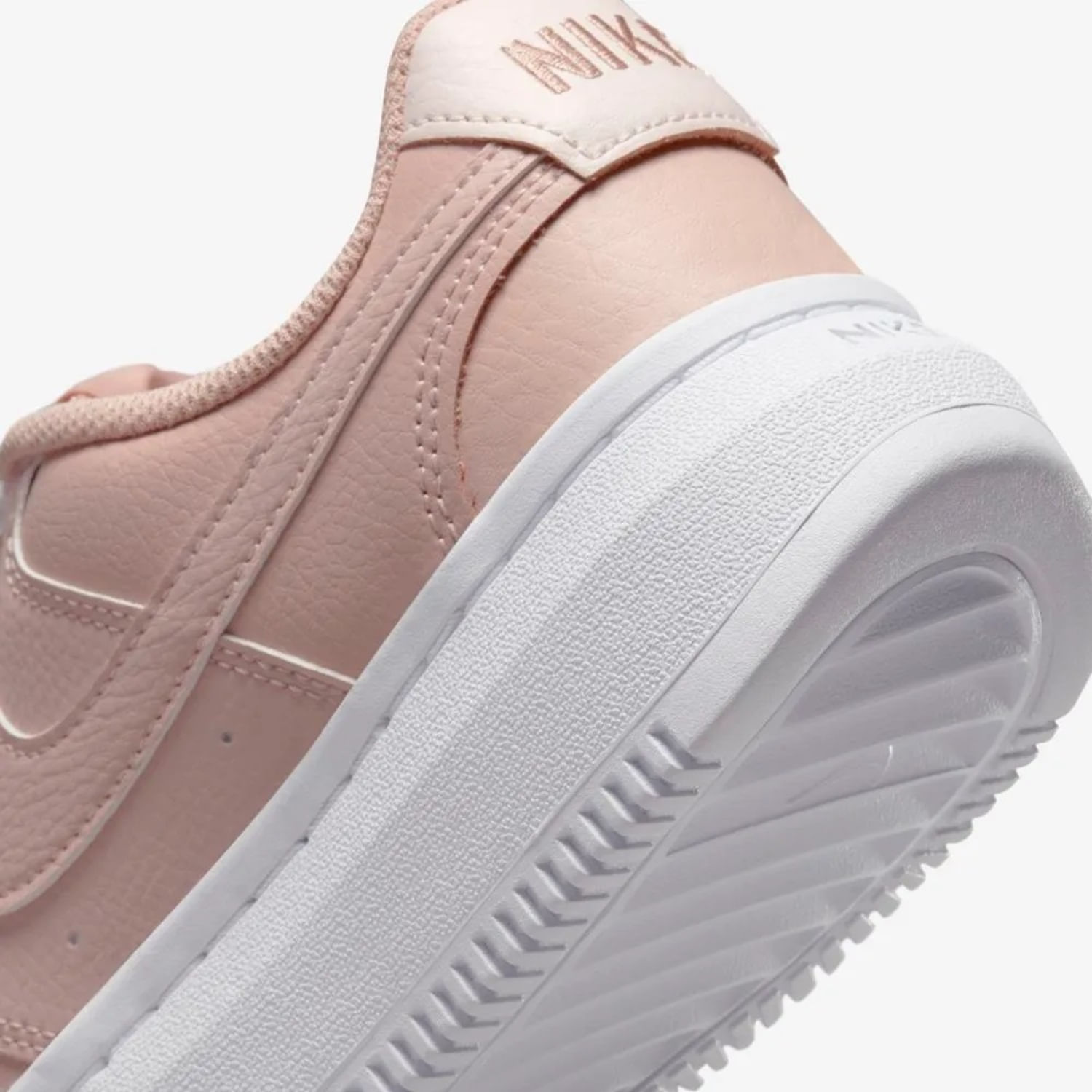 Tenis Nike Mujer Court Vision Alta Rosa Blanco DM0113-600-6