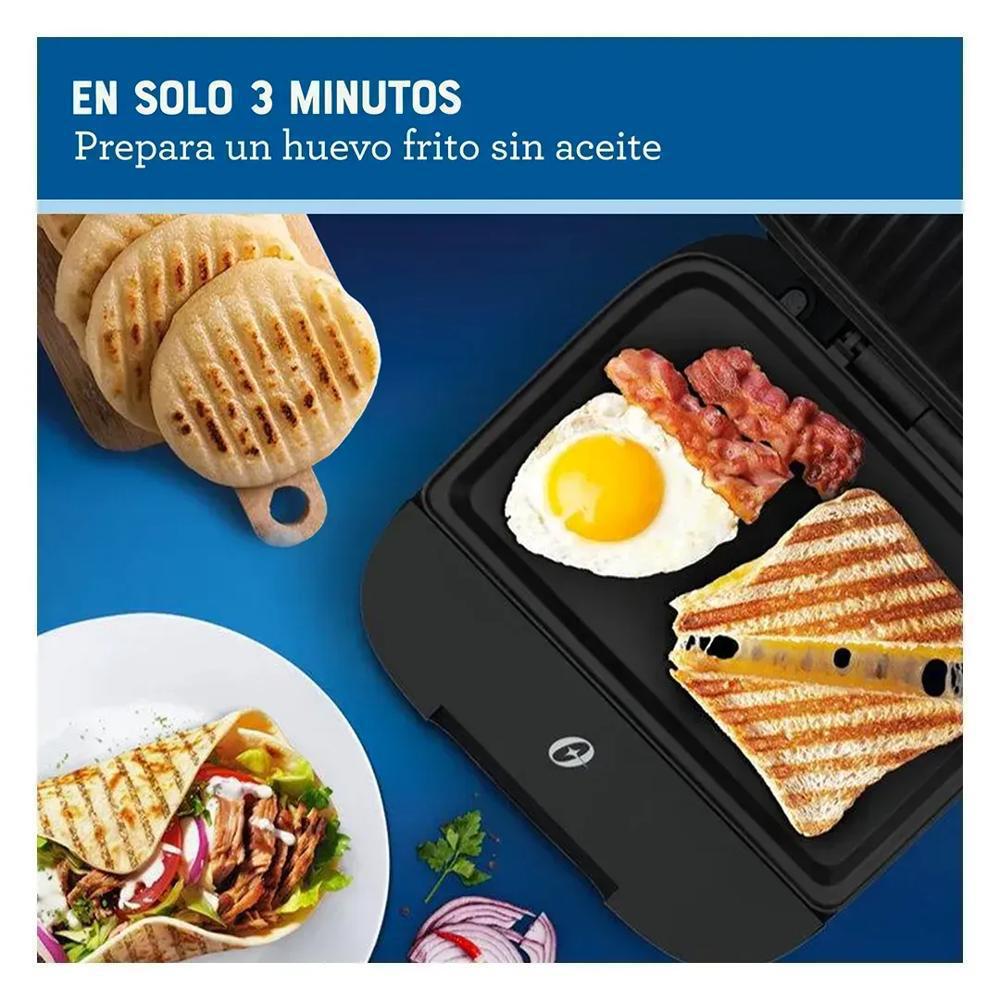 Sandwichera Oster Compacta img #2
