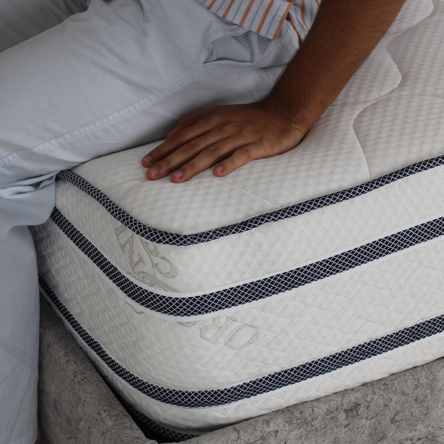 Colchon Enrollado Premium Doble Ortopedico Firmeza Alta Espuma Densidad 26 Doble Lado Tela Antiflama 140x190cm img #9