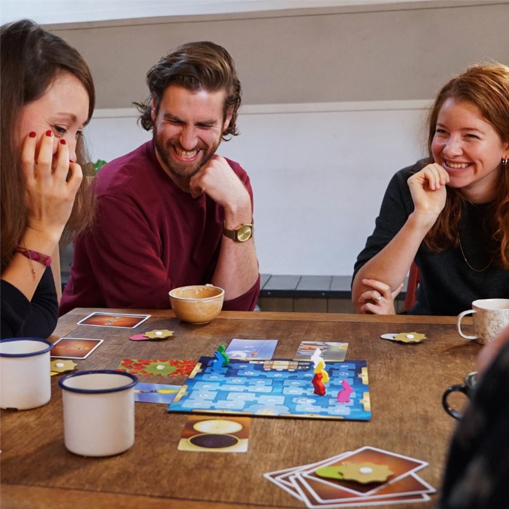 Dixit Classic Español img #3
