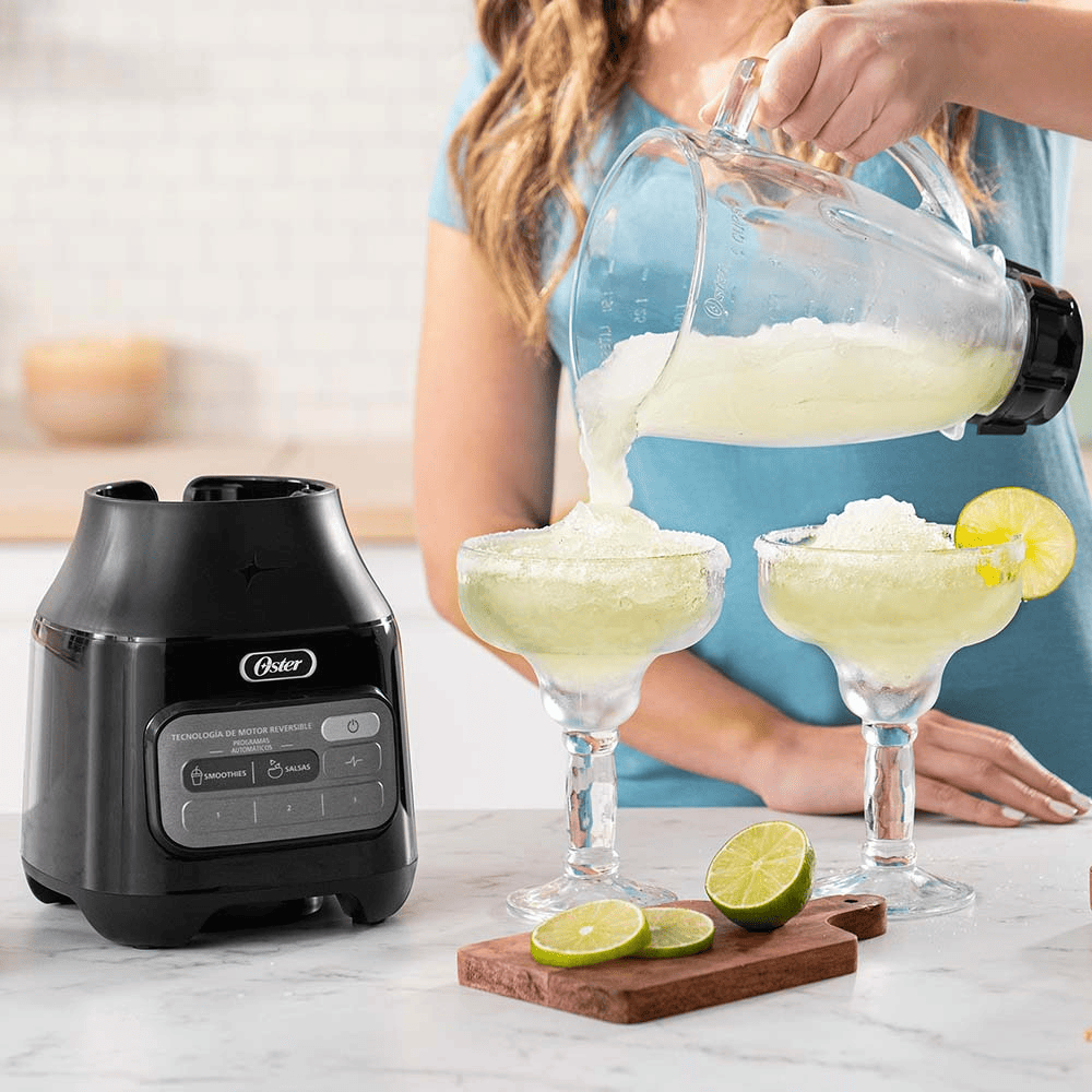 Licuadora Oster Tecnología Reversible Vaso de Vidrio BLSTPEGBRT Negro img #15