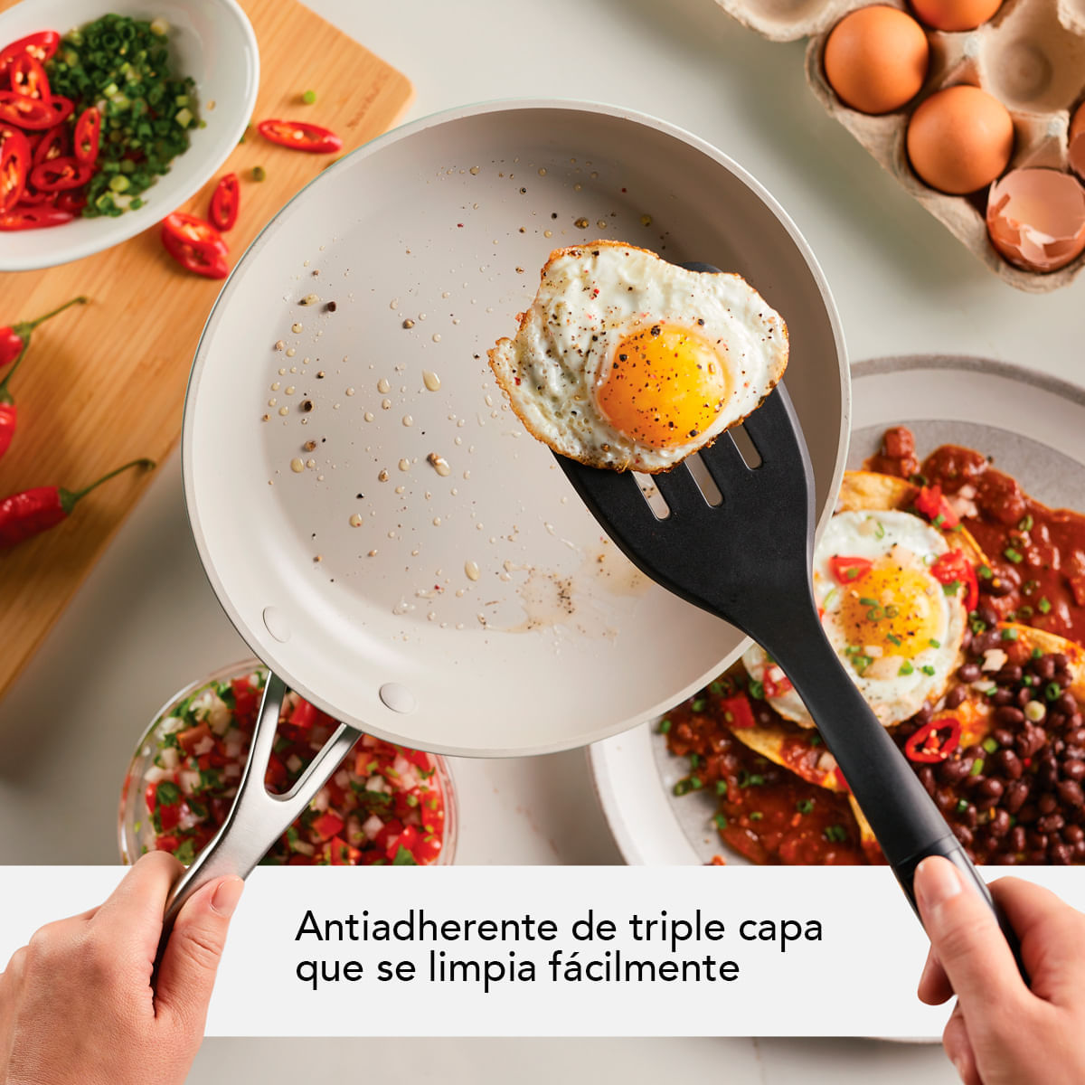 Sartén anodizado duro, antiadherente cerámico, mango en acero inox, KitchenAid. img #8