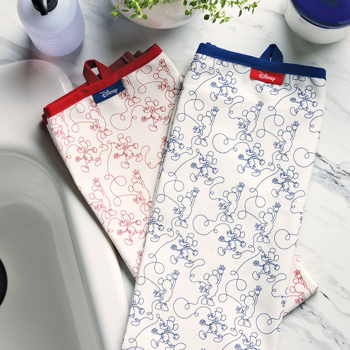 Set de 2 toallas de cocina. Colección Disney Home Bon Voyage. Farberware. img #5