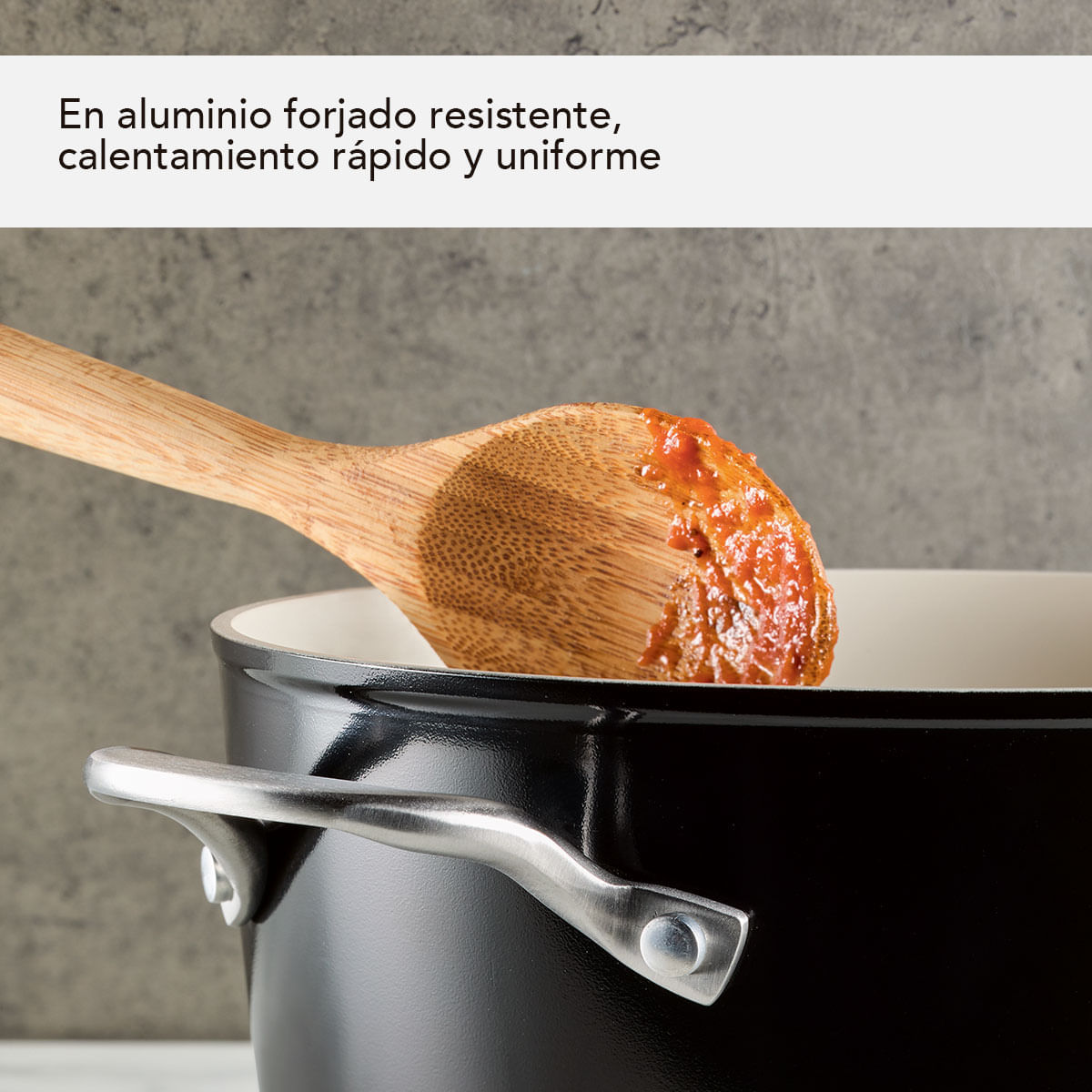 Perol con tapa 2.8L. Aluminio forjado. Antiadherente Cerámico. Color Negro. KitchenAid img #3