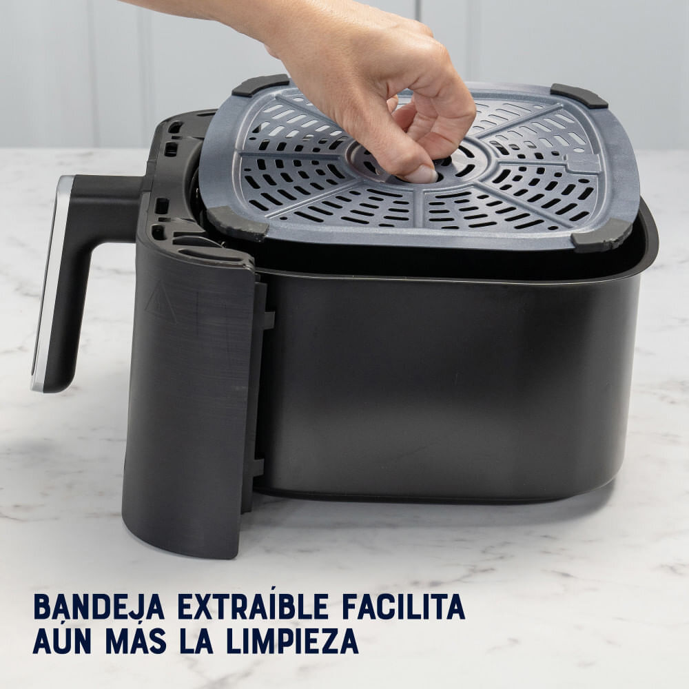 Freidora de aire Oster 4 Litros Manual DiamondForce CKSTAF401MDF Negra img #9