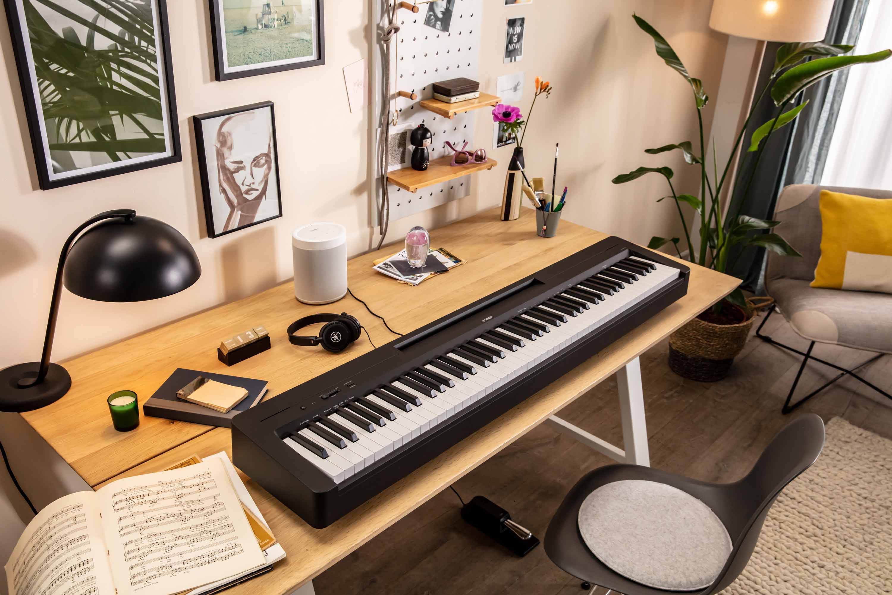 PIANO DIGITAL YAMAHA P145B img #1