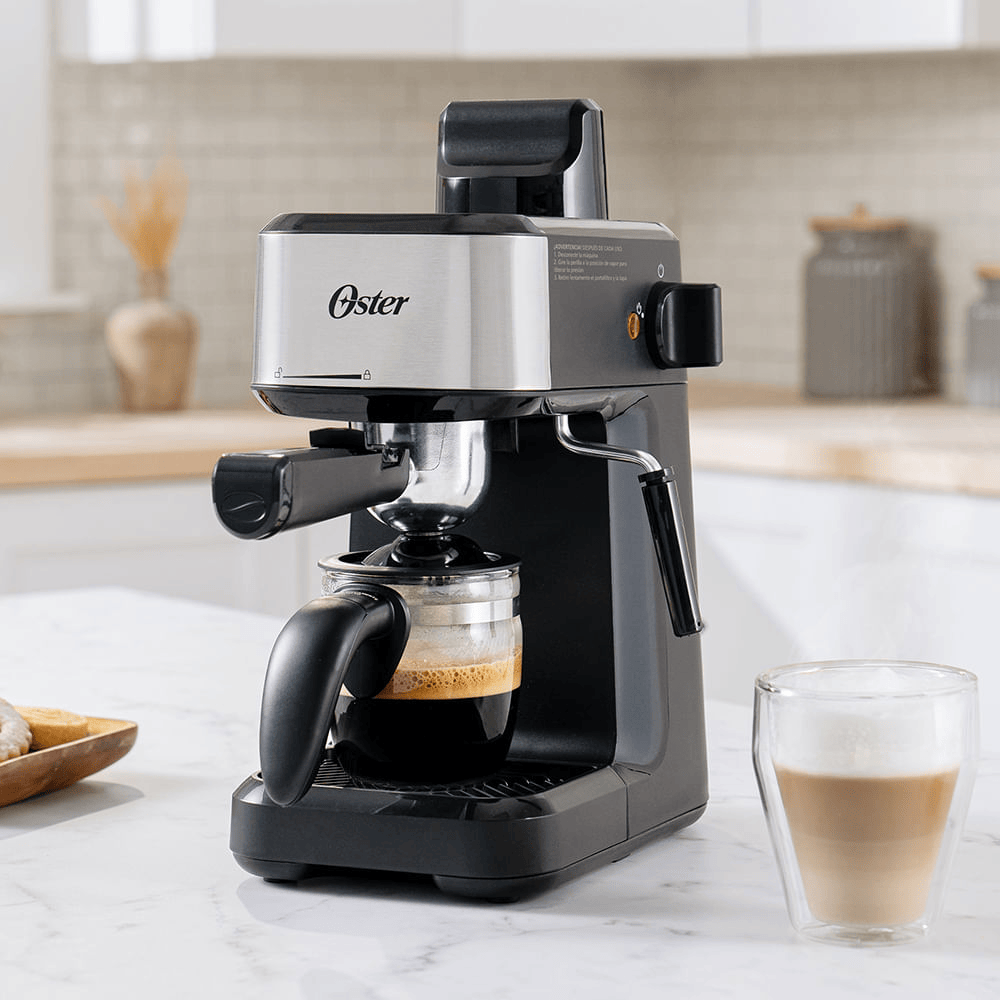 Cafetera Oster Espresso y Cappuccino 4 Tazas BVSTEM3300 Negro img #9