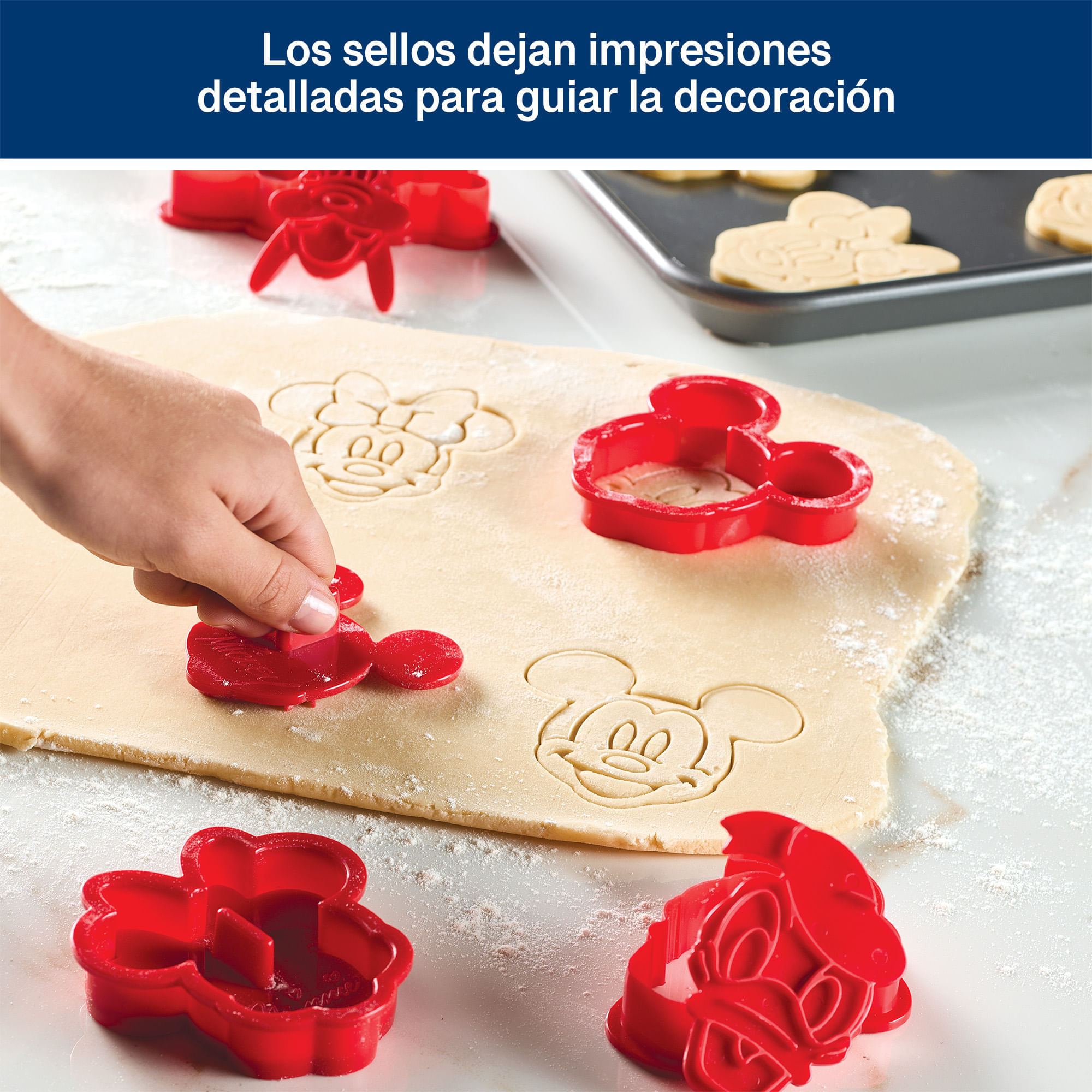 Juego de sellos y cortadores de galletas 8 Pzs en forma de Disney. Farberware rojo img #5