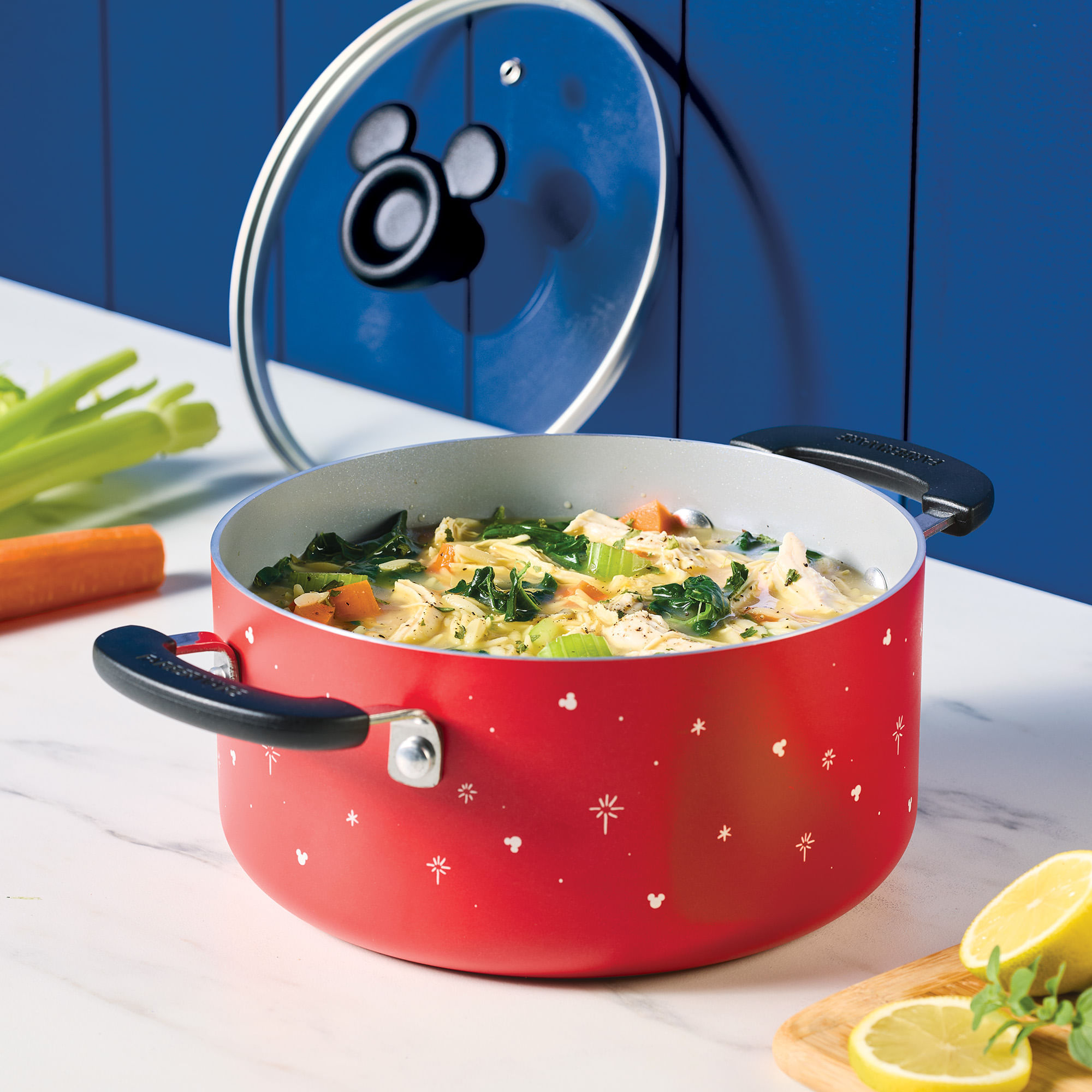 Olla con tapa, antiadherente cerámico. Colección Disney  Bon Voyage. Farberware img #5