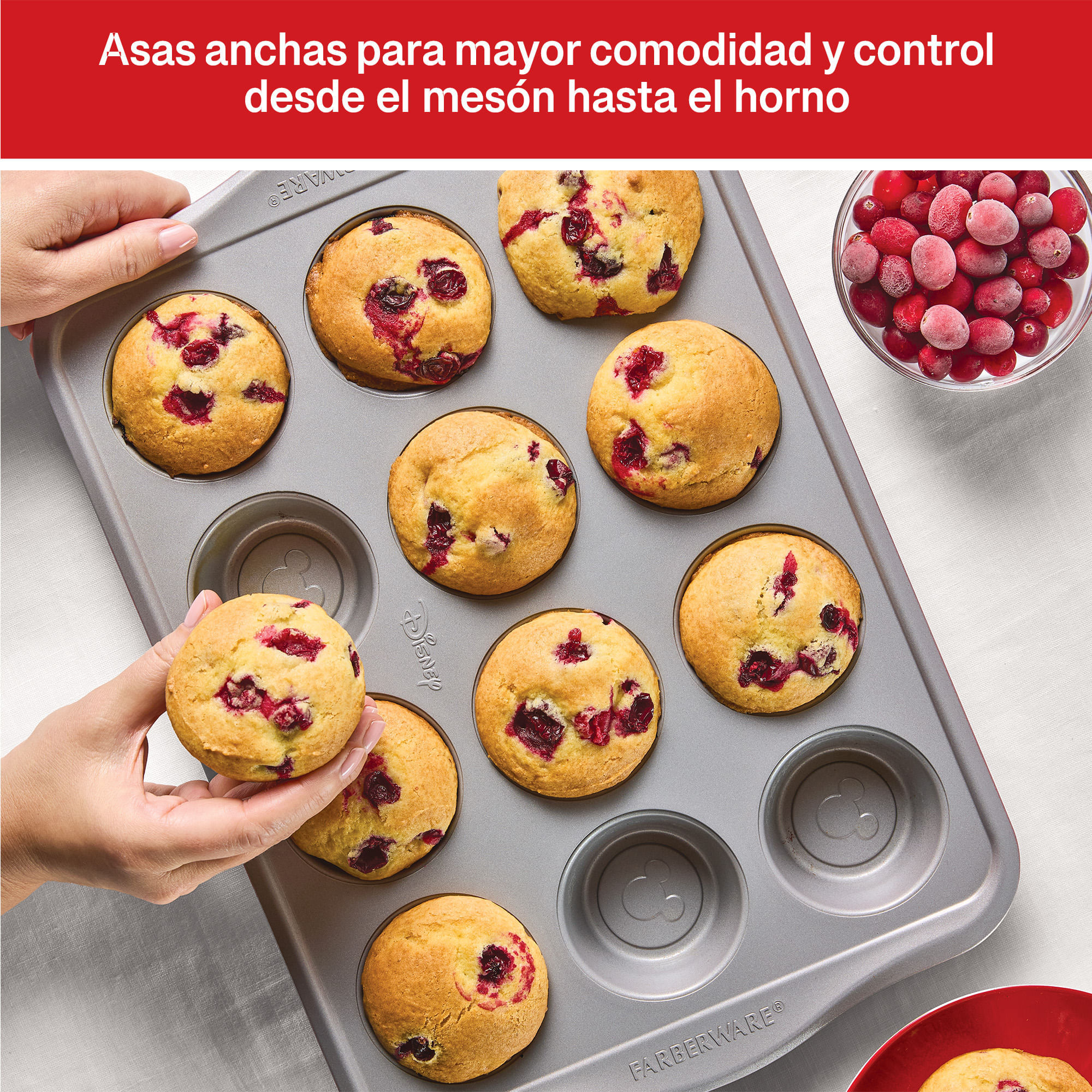Molde para 12 cupcakes. Acero con antiadherente. Farberware rojo img #7