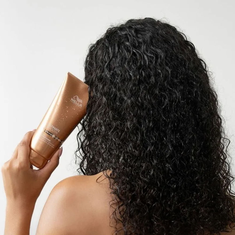 Acondicionador Nutrición Ultimate Smooth - Wella Professionals img #3