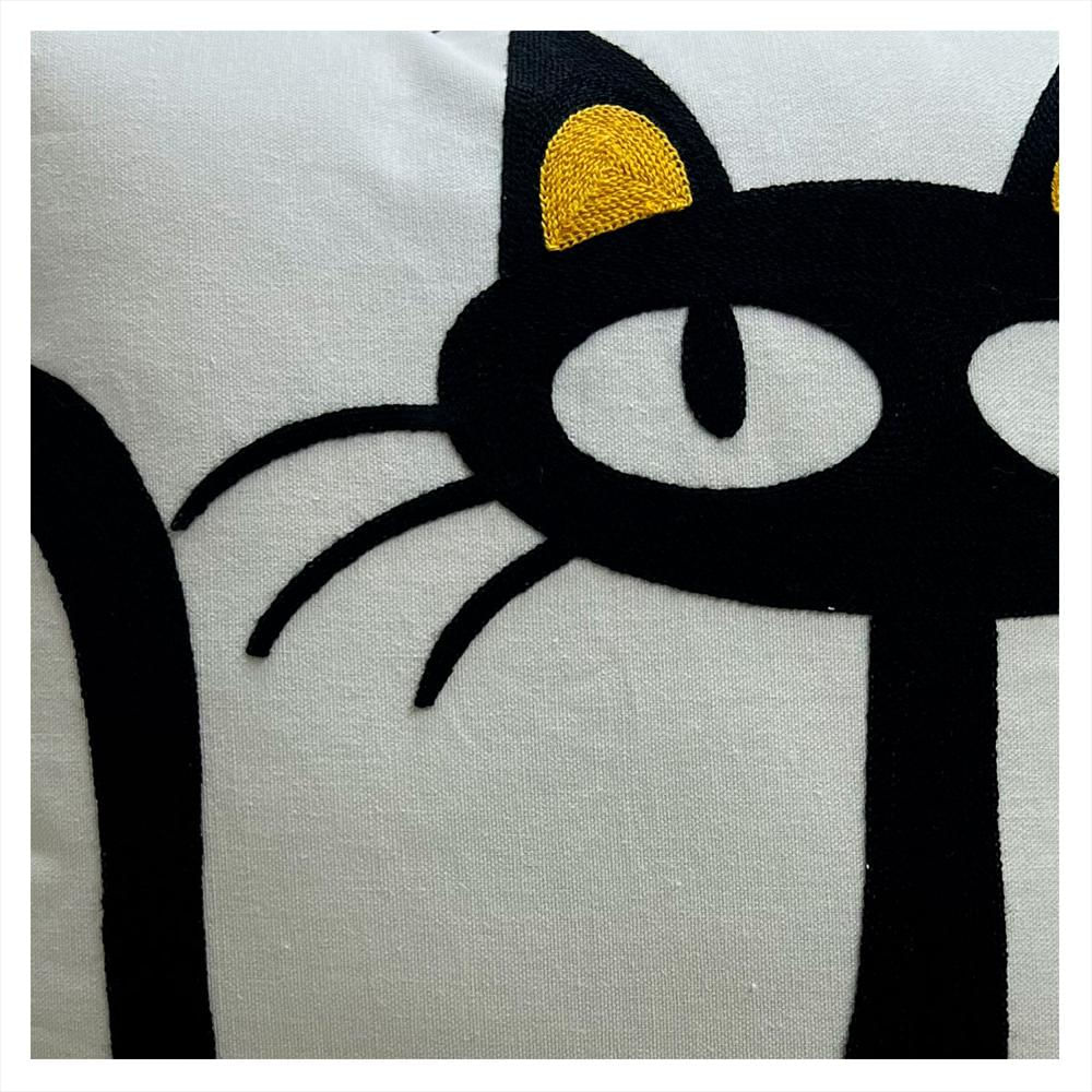 Cojin Cat img #3