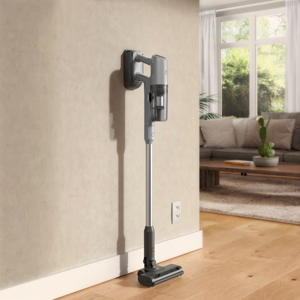Aspiradora Vertical Inalámbrica Electrolux 3 en 1 Ciclónica Hasta 30min Gris PTEC100 img #6