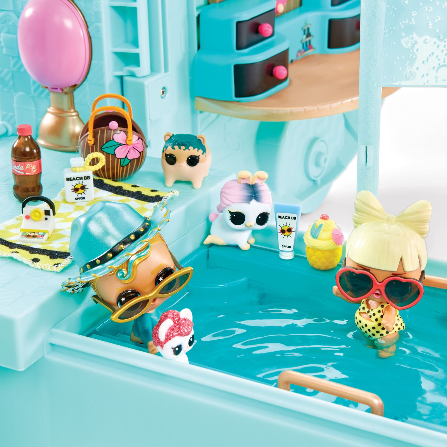 Playset LOL Surprise Camper Glam N’ Go Con Más de 50 Sorpresas img #9