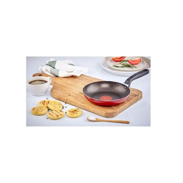 Batería de Cocina Imusa Colors 5 Piezas Roja Antiadherente con Tapa de Vidrio img #4