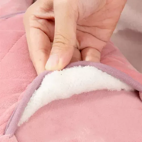 Combo Bolsa Pera De Agua Alivia Cólicos Y Medias Térmicas De Peluche Ovejeras img #6