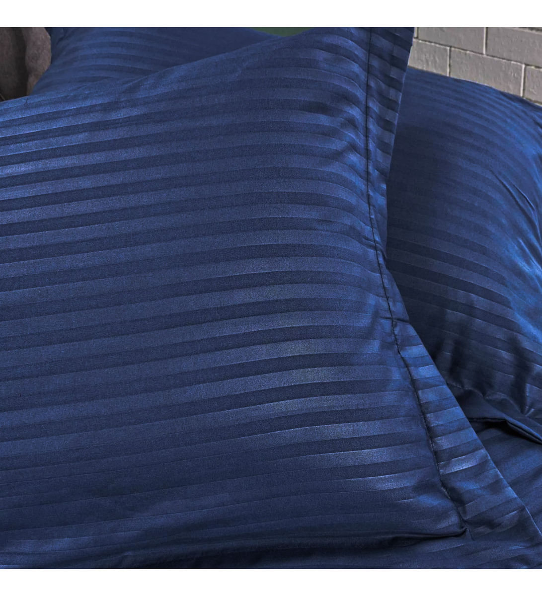 Edredon Cubrelecho Premium Cama Doble Con Fundas Para Almohada img #3