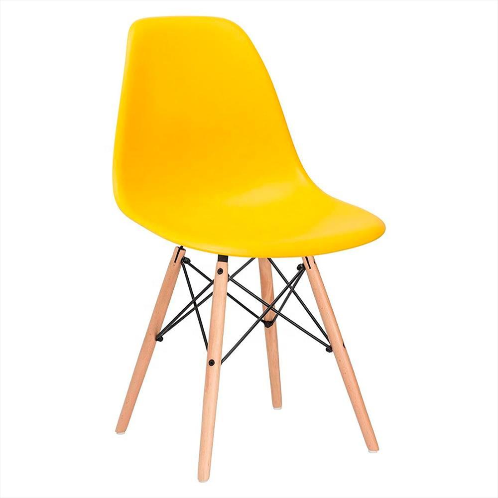 Juego De Comedor Basic Madera Con 4 Sillas Eames Amarillas img #5