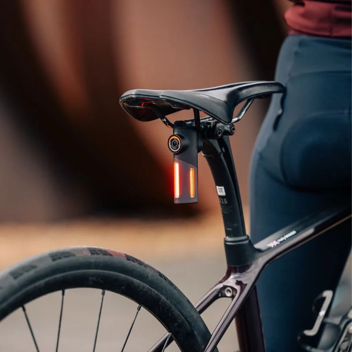 Luz Trasera Magicshine con Camara Seemee DV USB-C img #5