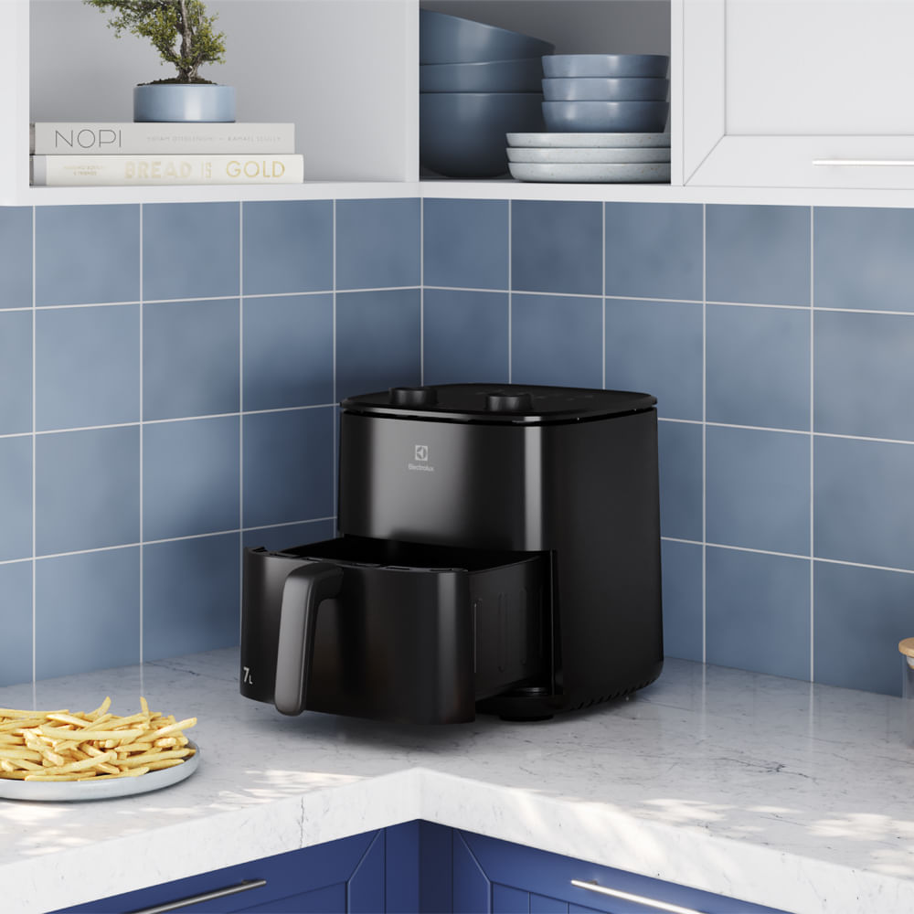 Freidora de Aire Electrolux 7L Cocción 360 Grados Negra EAF70 img #10