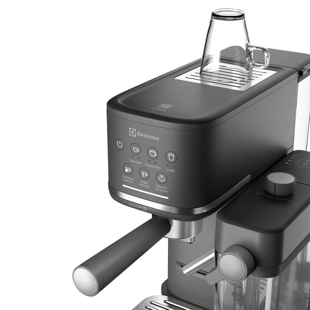 Cafetera Espresso Electrolux 1,2L Cápsula y Vaporizador de Leche Negro ECM70 img #7