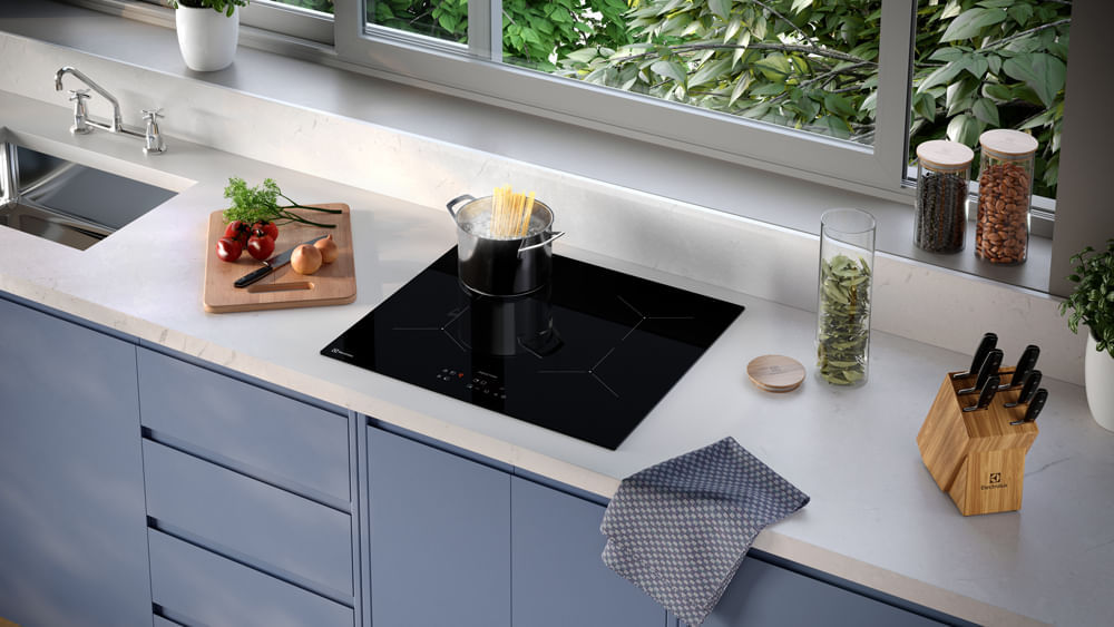 Estufa de Empotrar Inducción Electrolux 4 Puestos Tecnología PowerBoost Negro IE4TW img #12