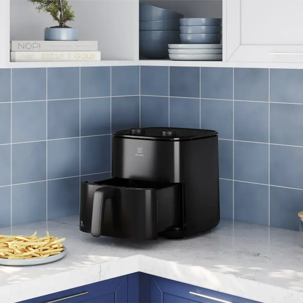 Freidora de Aire Electrolux 7 Litros 1700W Efficient EAF70 Negra img #11