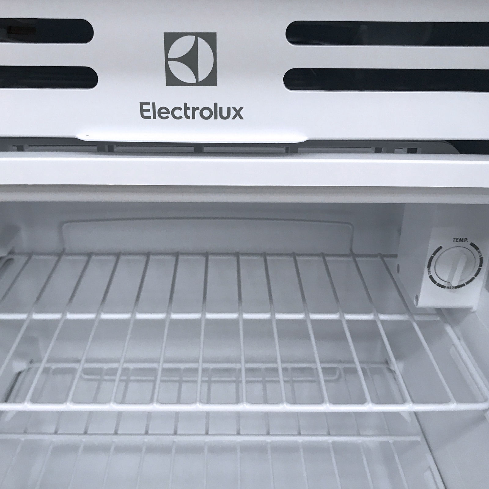 Minibar Electrolux ERDW093MPS Frost 94L